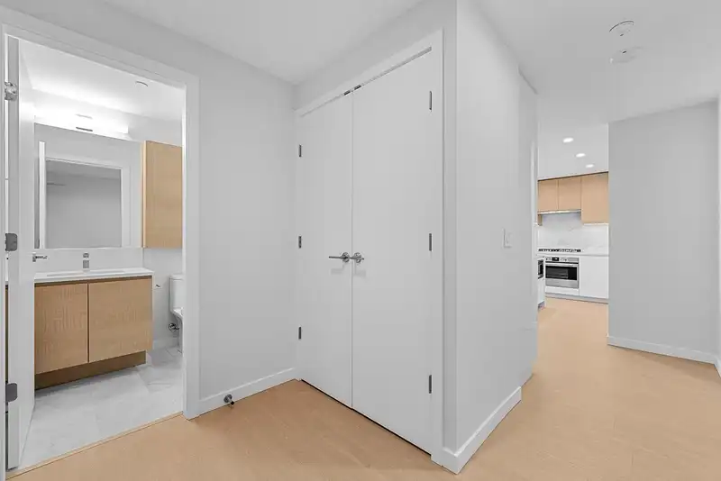 3606 4168 LOUGHEED HIGHWAY - photo 3 of 29