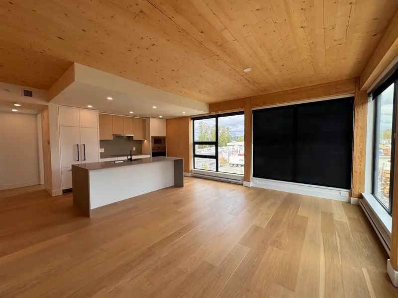 201 310 SALTER STREET - photo 3 of 24