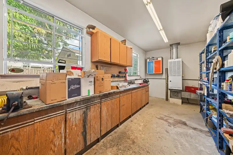 6588 148A STREET - photo 4 of 32