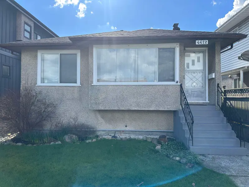 4472 TRIUMPH STREET - photo 1 of 25