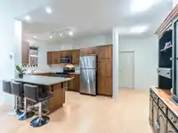 407 33338 E BOURQUIN CRESCENT - thumbnail 5