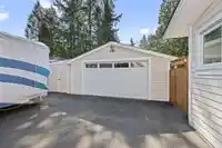 19864 37A AVENUE - thumbnail 37