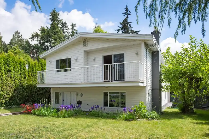 1500 STEVENS STREET - photo 1 of 40
