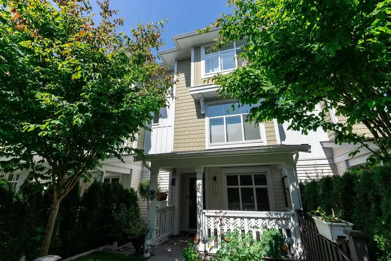2104 11295 PAZARENA PLACE - photo 2 of 25