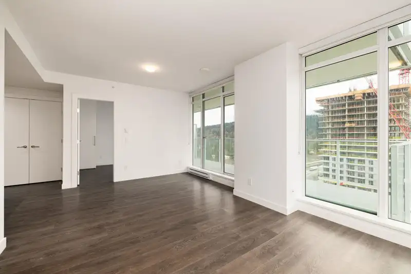 1209 652 WHITING WAY - photo 4 of 34