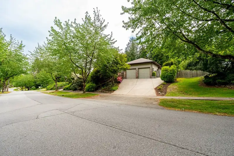 6123 KILLARNEY DRIVE - photo 1 of 38