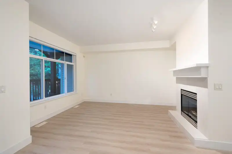 21 50 PANORAMA PLACE - photo 4 of 40