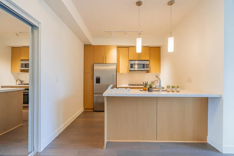 310 5325 WEST BOULEVARD - photo 4 of 25