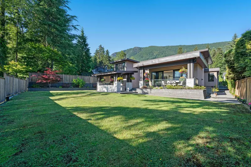 5199 CLIFFRIDGE AVENUE - photo 2 of 25