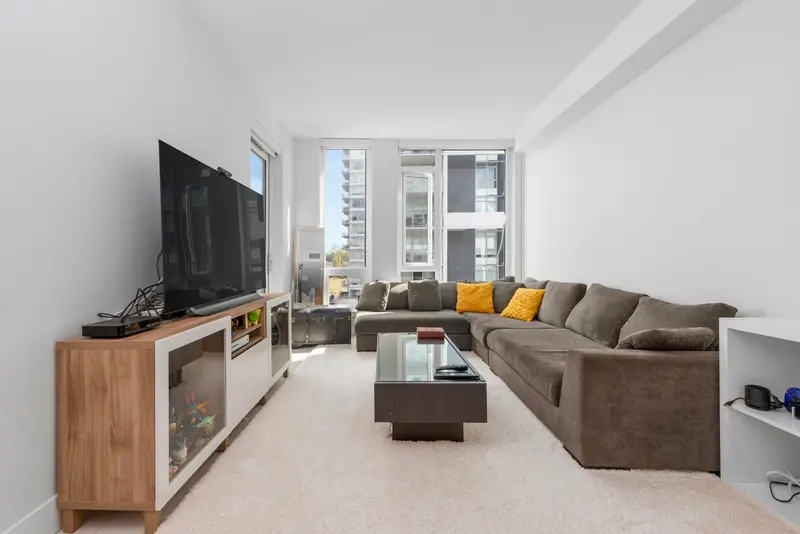 553 8575 RIVERGRASS DRIVE - photo 2 of 23