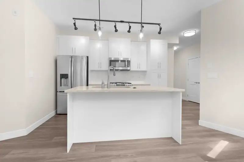 413 11077 RAVINE ROAD - photo 3 of 24