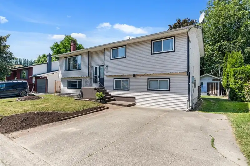 6161 DUNDEE PLACE - photo 3 of 40
