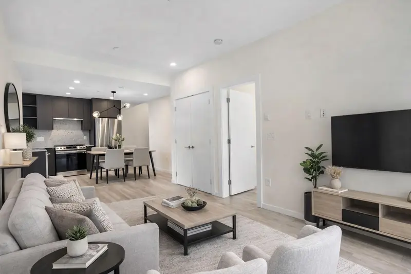 301 7920 206 STREET - photo 3 of 25