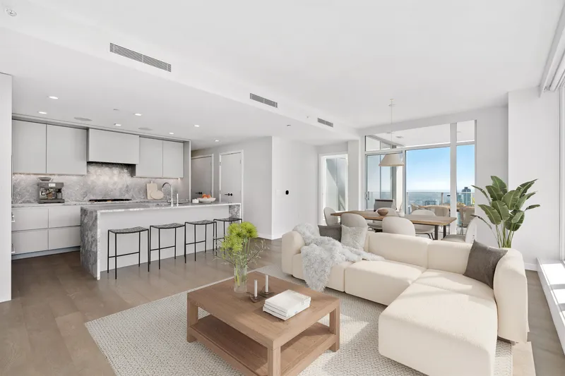 1506 7418 PAULSON STREET - photo 2 of 7