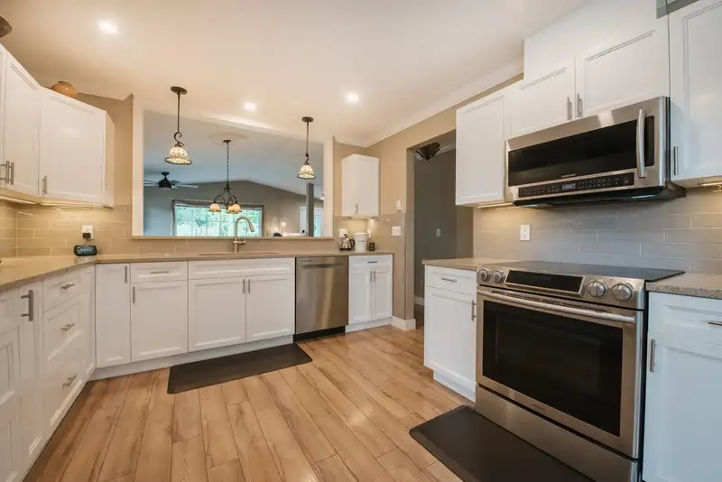 6319 TOWER STREET - photo 3 of 40
