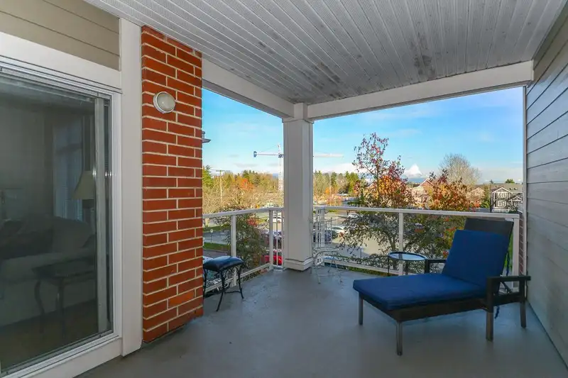 326 4280 MONCTON STREET - photo 1 of 29