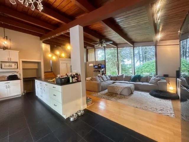 3091 LAZY A STREET - photo 3 of 13