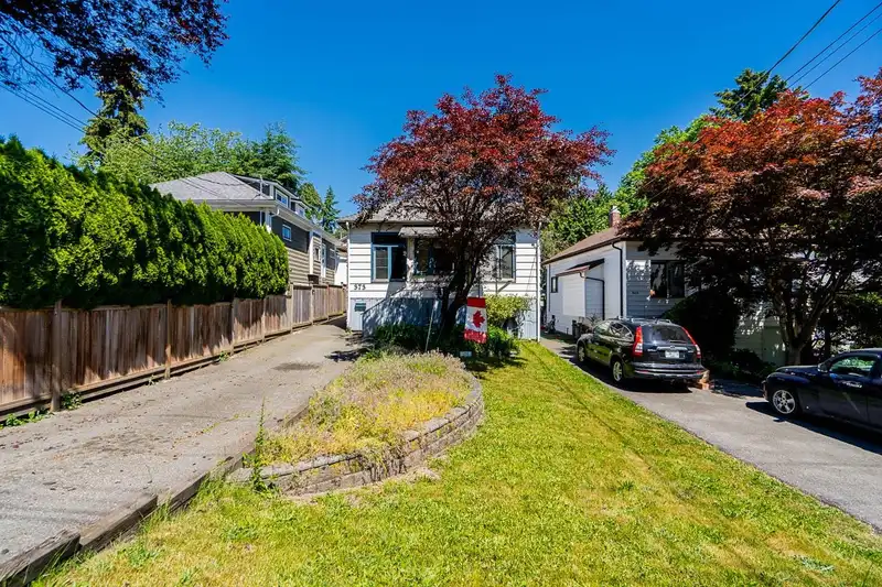 373 KEARY STREET - photo 1 of 30