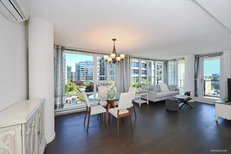 1001 7788 ACKROYD ROAD - photo 4 of 27