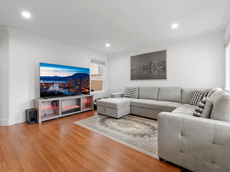 7908 117 STREET - photo 3 of 24