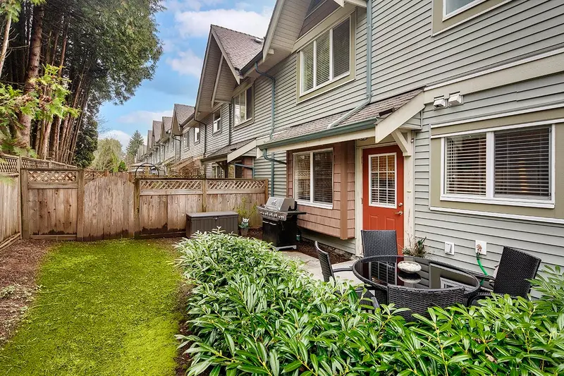 17 22977 116TH AVENUE - photo 4 of 25