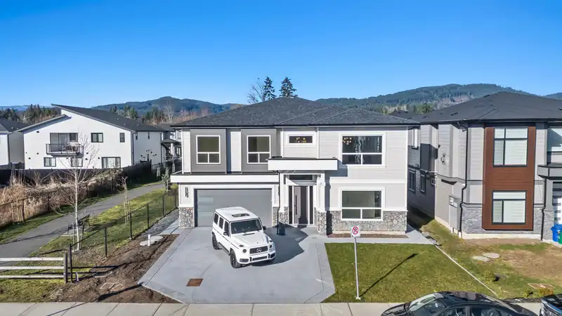 32713 CARTER AVENUE - photo 1 of 39