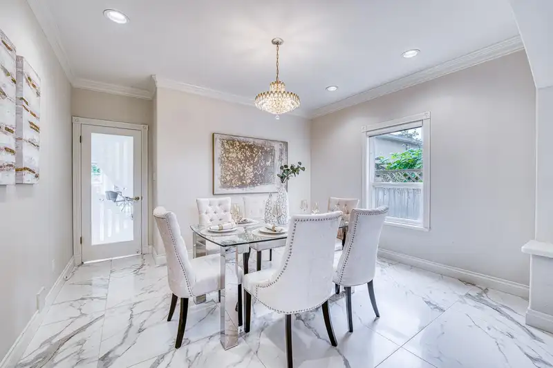 10051 LASSAM ROAD - photo 3 of 22