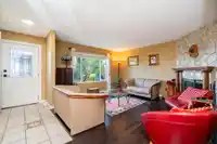 1135 VANIER AVENUE - thumbnail 5