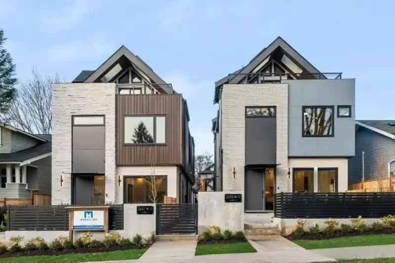 2 2637 W 12TH AVENUE - photo 1 of 23