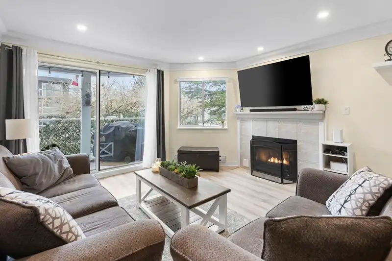102 22222 119 AVENUE - photo 1 of 28