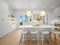 2 3786 PETER STREET - thumbnail 14