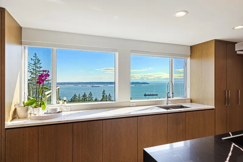 701 3105 DEER RIDGE DRIVE - photo 4 of 25