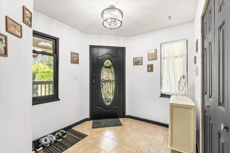 12019 206 STREET - photo 3 of 25