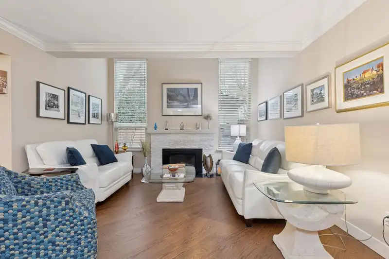 20 6871 FRANCIS ROAD - photo 2 of 32