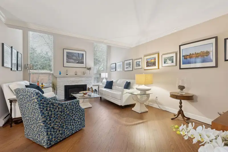 20 6871 FRANCIS ROAD - photo 3 of 32