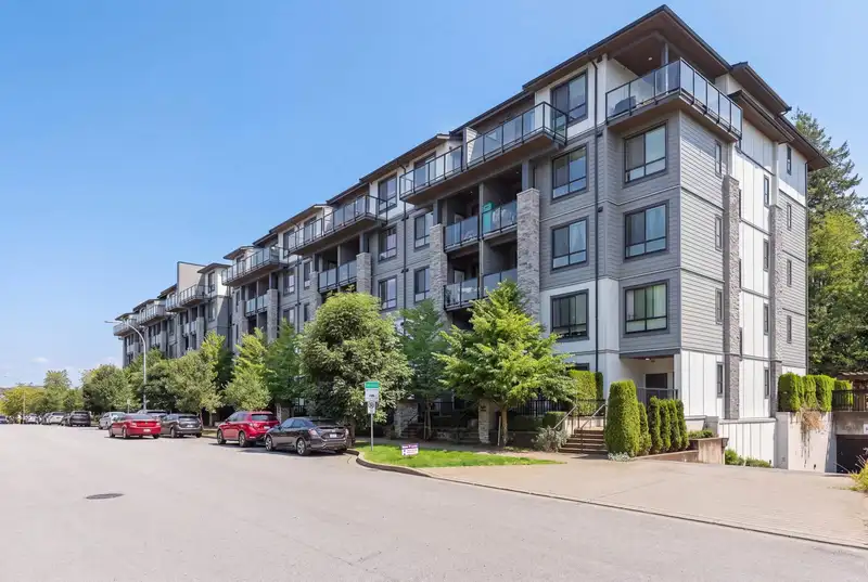 116 15351 101 AVENUE - photo 4 of 33