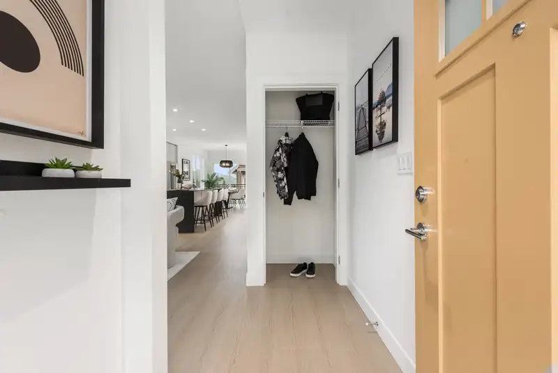 104 1301 BREWSTER DRIVE - photo 4 of 11