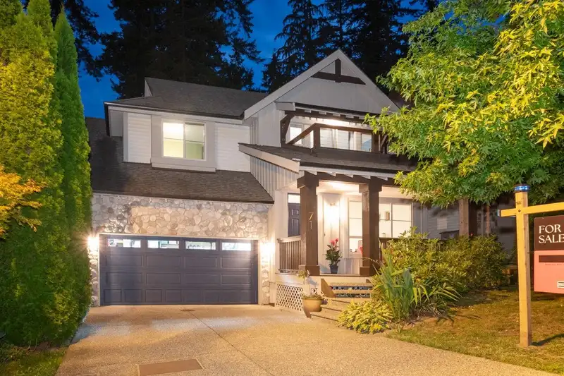 71 HOLLY DRIVE - photo 1 of 40