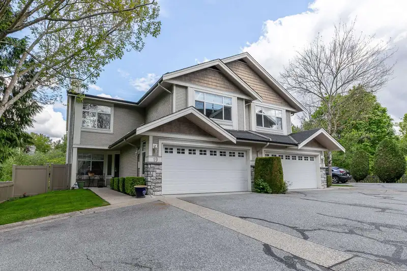 19 23343 KANAKA WAY - photo 1 of 34