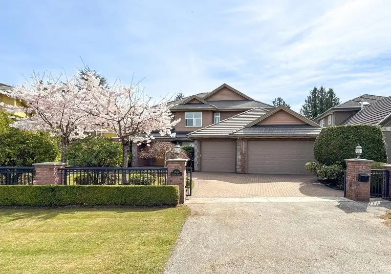 7840 BELAIR DRIVE - photo 1 of 30