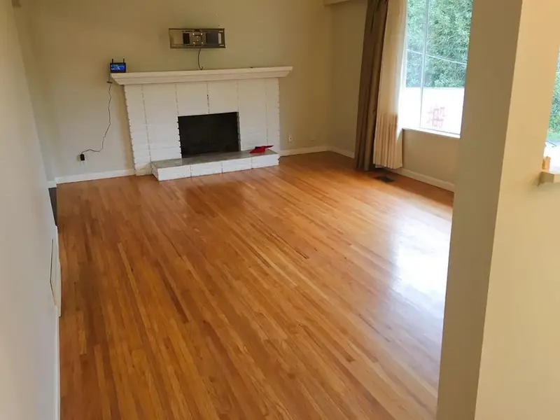 16768 26 AVENUE - photo 4 of 6