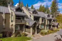 57 4510 BLACKCOMB WAY - thumbnail 1