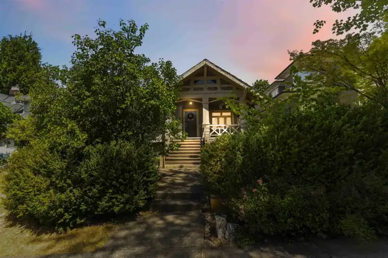 2063 W 37TH AVENUE - photo 1 of 40