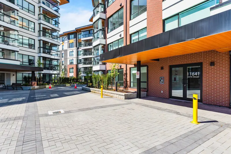 115 11641 227 STREET - photo 3 of 25