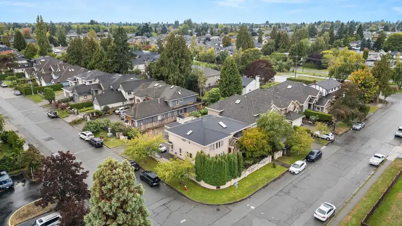 5080 LINFIELD GATE - photo 4 of 25