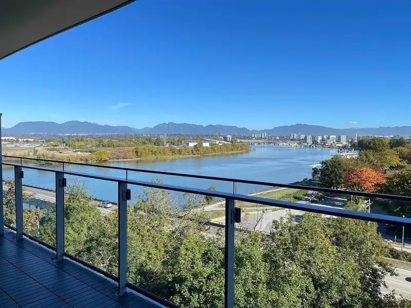 905 6833 PEARSON WAY - photo 2 of 35