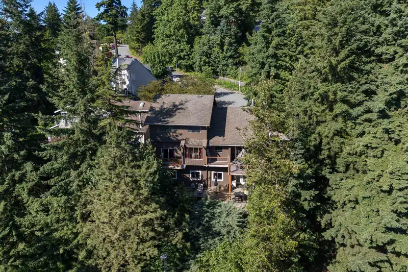 2615 ST GALLEN WAY - photo 1 of 40