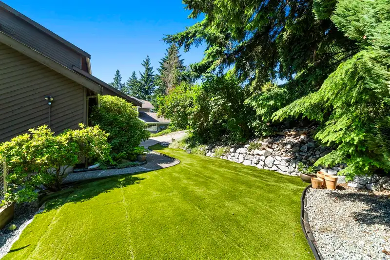 2615 ST GALLEN WAY - photo 3 of 40