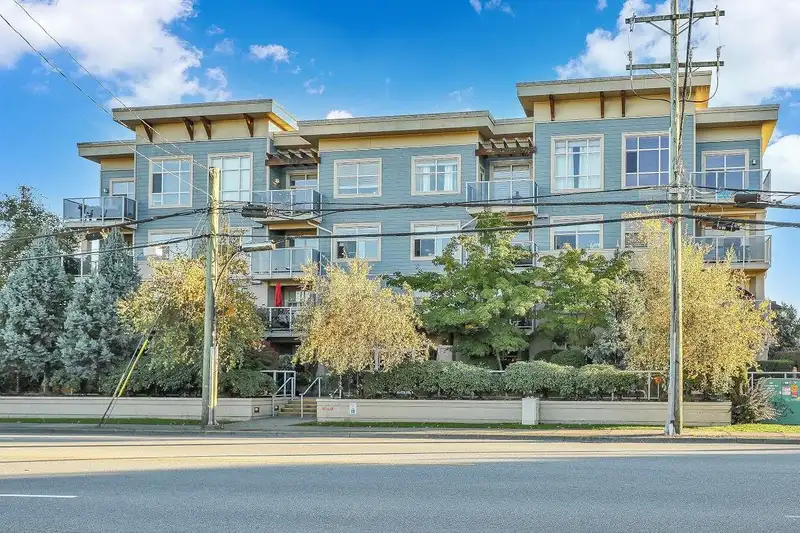 209 19936 56 AVENUE - photo 1 of 23