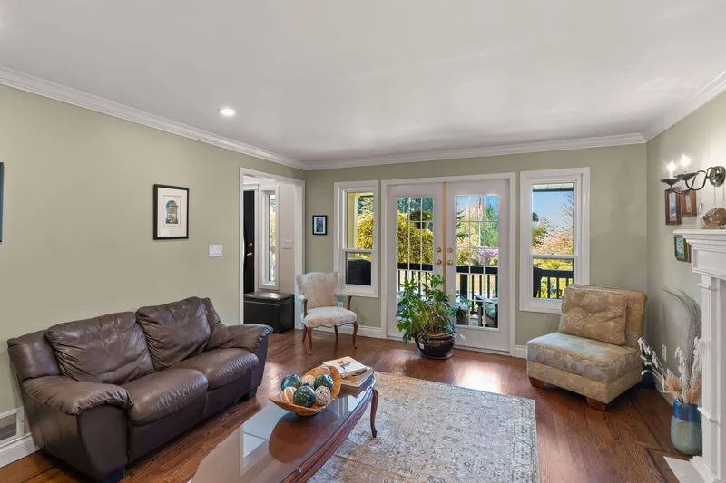 12815 WILLOW PLACE - photo 3 of 25